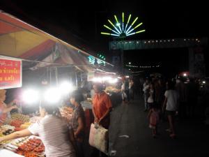 Food vendors at Krabi night market
