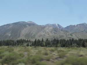 Sierra Nevada mountains outside Mammoth